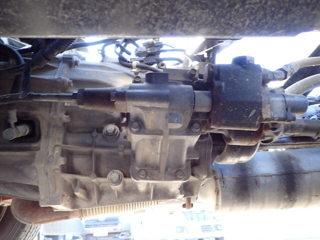 三菱ふそうキャンターダンプ小型（2t・3t）[写真23]