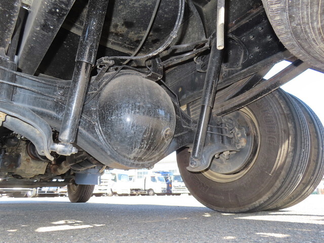 日野レンジャー散水車中型（4t）[写真10]