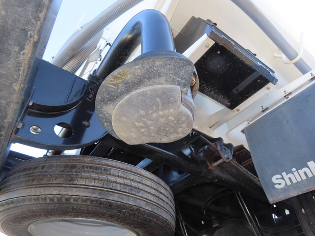 日野レンジャー散水車中型（4t）[写真36]