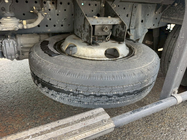 いすゞエルフアルミバン小型（2t・3t）[写真23]