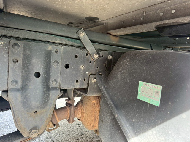 いすゞエルフアルミバン小型（2t・3t）[写真26]