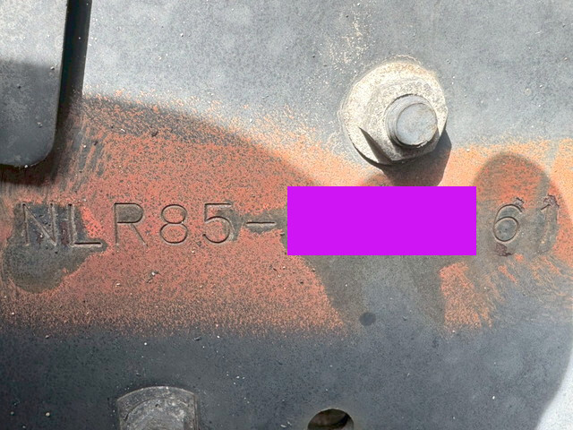 いすゞエルフアルミバン小型（2t・3t）[写真40]