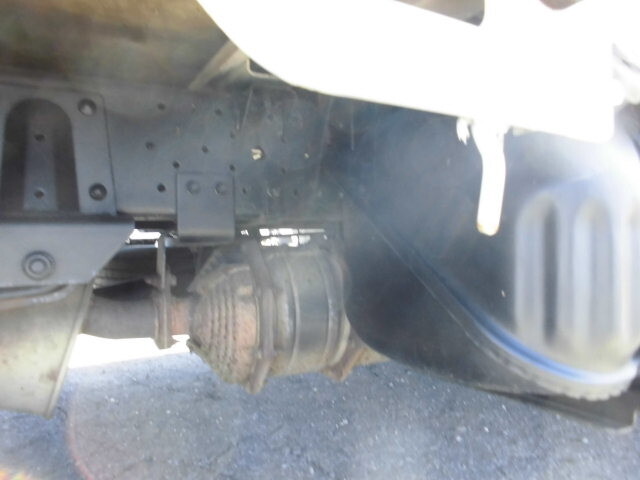 いすゞエルフダブルキャブ（Wキャブ）小型（2t・3t）[写真12]