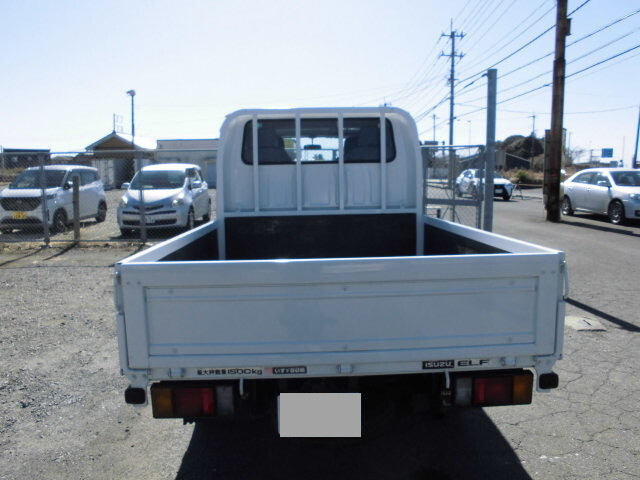 いすゞエルフダブルキャブ（Wキャブ）小型（2t・3t）[写真02]