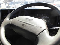 いすゞエルフダブルキャブ（Wキャブ）小型（2t・3t）[写真34]