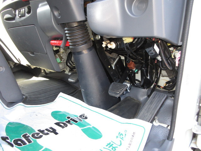 いすゞエルフアルミウイング小型（2t・3t）[写真30]