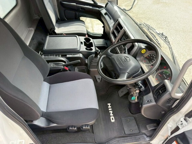 日野レンジャーアルミウイング増トン（6t・8t）[写真27]