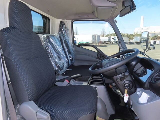 日野デュトロセーフティローダー小型（2t・3t）[写真19]