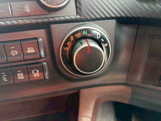 日野プロフィアトレーラーヘッド（トラクターヘッド）大型（10t）[写真20]