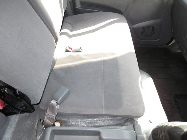 いすゞエルフパネルバン小型（2t・3t）[写真22]