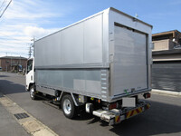 いすゞエルフパネルバン小型（2t・3t）[写真02]