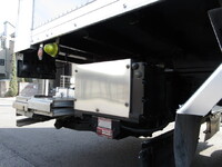 いすゞエルフパネルバン小型（2t・3t）[写真39]