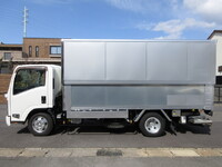 いすゞエルフパネルバン小型（2t・3t）[写真05]