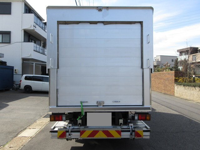 いすゞエルフパネルバン小型（2t・3t）[写真06]