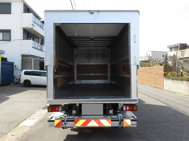 いすゞエルフパネルバン小型（2t・3t）[写真07]