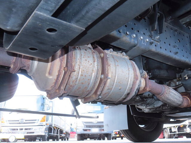 いすゞエルフセーフティローダー小型（2t・3t）[写真12]