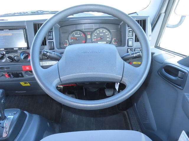 いすゞエルフセーフティローダー小型（2t・3t）[写真21]