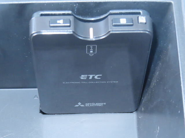 いすゞエルフセーフティローダー小型（2t・3t）[写真24]