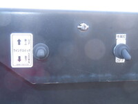 いすゞエルフセーフティローダー小型（2t・3t）[写真37]