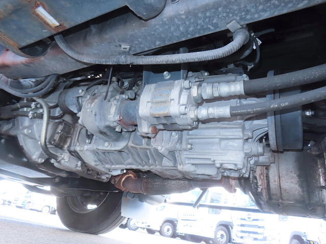 いすゞエルフセーフティローダー小型（2t・3t）[写真07]