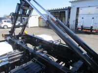 三菱ふそうファイターコンテナ専用車中型（4t）[写真13]