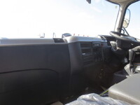 三菱ふそうファイターコンテナ専用車中型（4t）[写真19]