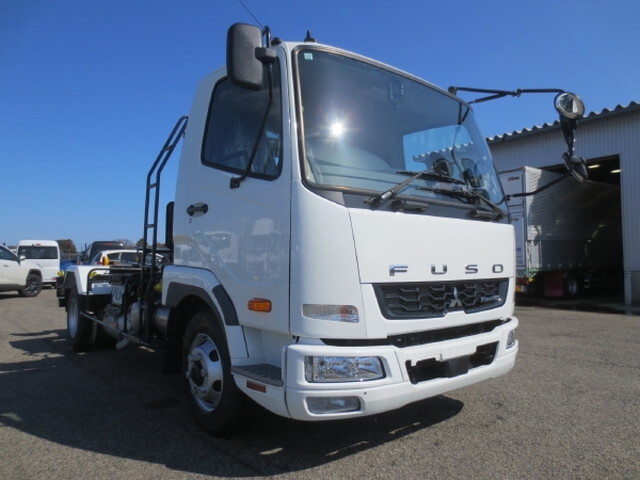 三菱ふそうファイターコンテナ専用車中型（4t）[写真03]
