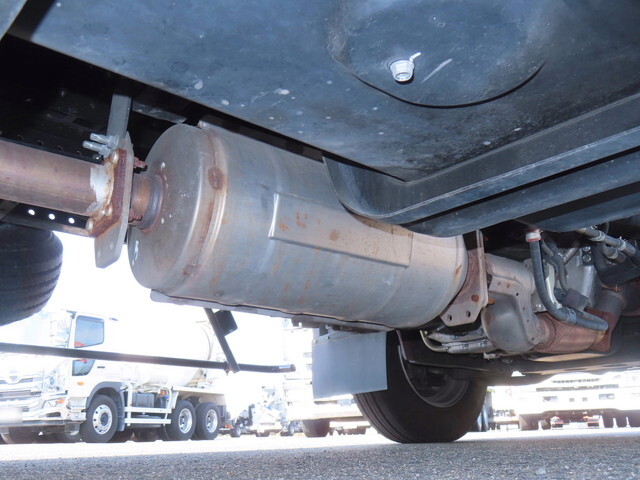 いすゞエルフセーフティローダー小型（2t・3t）[写真12]