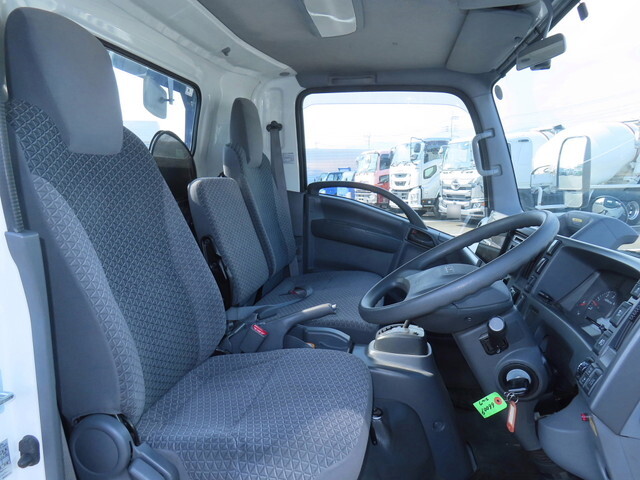 いすゞエルフセーフティローダー小型（2t・3t）[写真19]