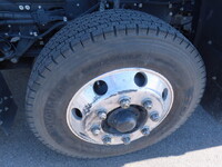 いすゞギガアルミウイング大型（10t）[写真16]