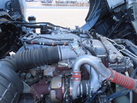 いすゞギガアルミウイング大型（10t）[写真18]