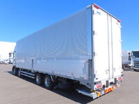 いすゞギガアルミウイング大型（10t）[写真02]