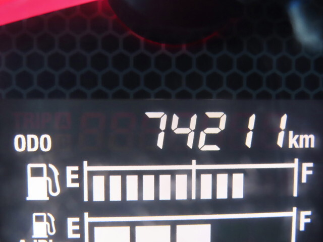 いすゞギガアルミウイング大型（10t）[写真38]