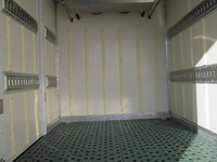 いすゞエルフ冷凍車（冷蔵車）小型（2t・3t）[写真11]