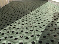 いすゞエルフ冷凍車（冷蔵車）小型（2t・3t）[写真12]