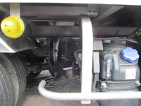 いすゞエルフ冷凍車（冷蔵車）小型（2t・3t）[写真14]