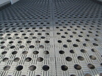 いすゞエルフ冷凍車（冷蔵車）小型（2t・3t）[写真12]