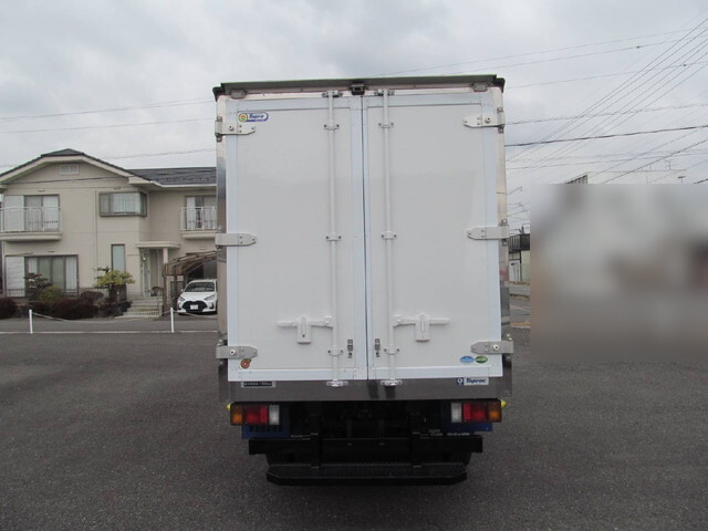 いすゞエルフ冷凍車（冷蔵車）小型（2t・3t）[写真08]