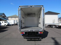 いすゞエルフ冷凍車（冷蔵車）小型（2t・3t）[写真10]