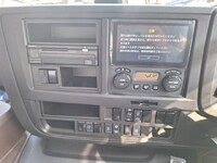 いすゞギガダンプ大型（10t）[写真11]