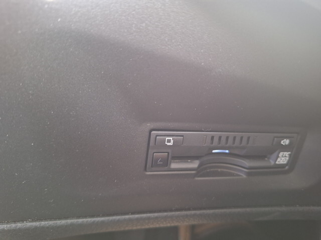 いすゞギガダンプ大型（10t）[写真11]