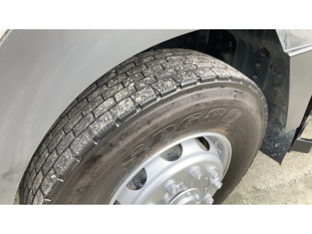 三菱ふそうスーパーグレートダンプ大型（10t）[写真08]