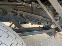 日野プロフィア冷蔵冷凍ウイング大型（10t）[写真16]