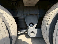 日野プロフィア冷蔵冷凍ウイング大型（10t）[写真20]