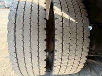 日野プロフィア冷蔵冷凍ウイング大型（10t）[写真23]