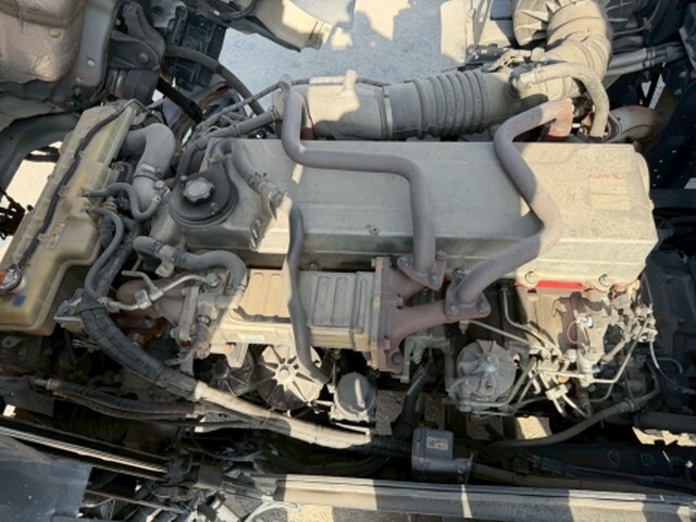 日野プロフィア冷蔵冷凍ウイング大型（10t）[写真27]