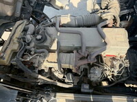 日野プロフィア冷蔵冷凍ウイング大型（10t）[写真28]