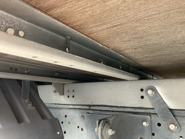 いすゞエルフアルミバン小型（2t・3t）[写真22]