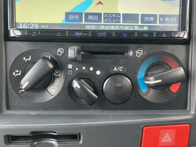 いすゞエルフアルミバン小型（2t・3t）[写真35]