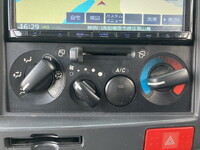 いすゞエルフアルミバン小型（2t・3t）[写真36]